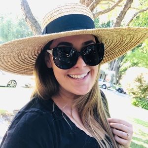 Oversized Sun Hat with Black Bow